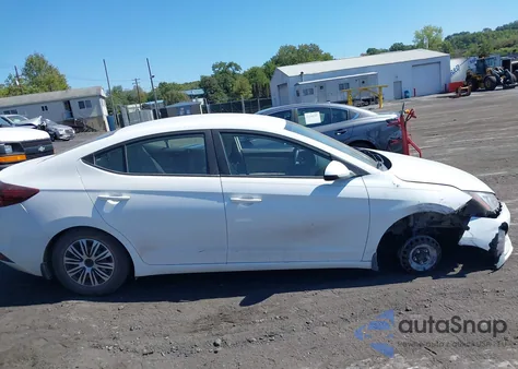 2019 Hyundai Elantra Se from USA, damaged, VIN 5NPD74LF2KH492895